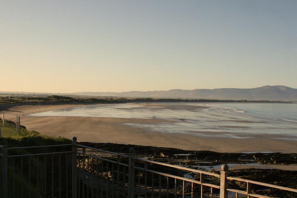 Oneills Apartments Ballyheigue Exterior foto